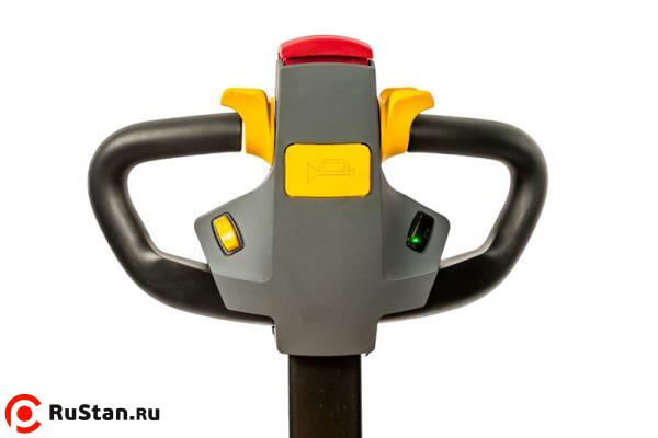 Штабелер электрический самоходный TOR 1,0т 2,5м PWS10S-2500 фото №4 Штабелер электрический самоходный TOR 1,0т 2,5м PWS10S-2500 фото №4