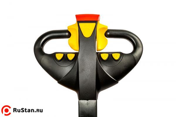 Штабелер электрический самоходный TOR 1,0т 2,0м WS10S-2000 фото №3 Штабелер электрический самоходный TOR 1,0т 2,0м WS10S-2000 фото №3