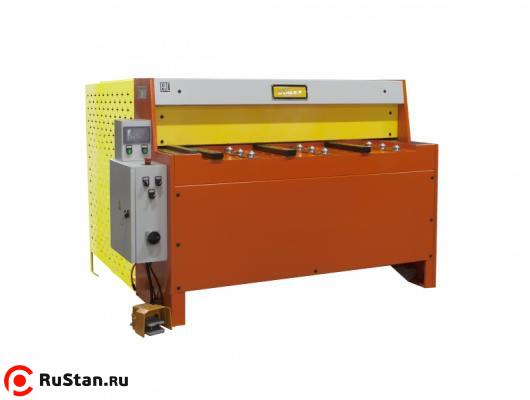 Гильотина электромеханическая STALEX Q11-4х1300NC фото №1 Гильотина электромеханическая STALEX Q11-4х1300NC фото №1