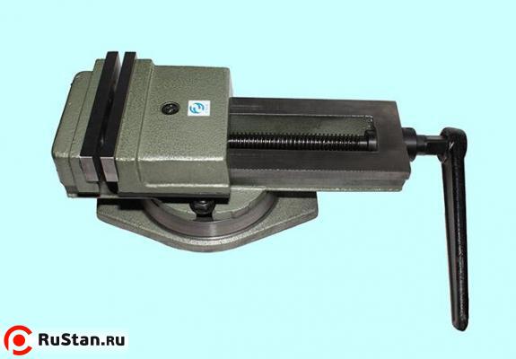 Тиски Станочные 136мм чугунные поворотные с открытым винтом, ход 170мм LTB136 (Q13) "CNIC" фото №1 Тиски Станочные 136мм чугунные поворотные с открытым винтом, ход 170мм LTB136 (Q13) "CNIC" фото №1