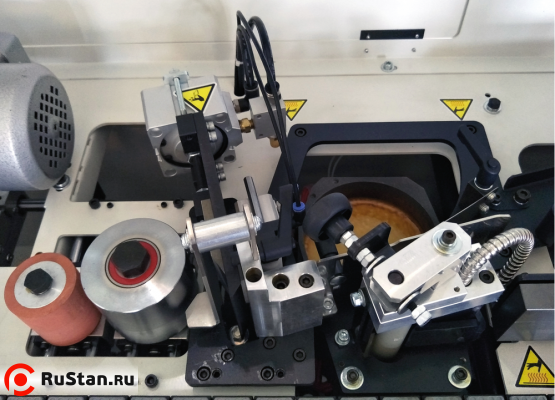 Узлы нанесения клея, гильотинной обрезки и прикатывания кромки фото №4 Узлы нанесения клея, гильотинной обрезки и прикатывания кромки фото №4