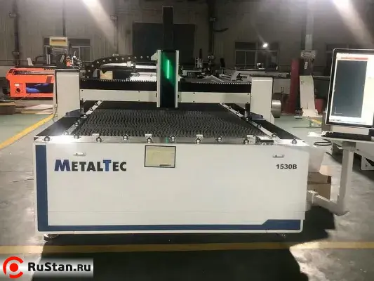 Оптоволоконный лазерный станок для резки металла 1530B (MAXPHOTONICS 3000W) фото №6 1530B (3000W) фото №6