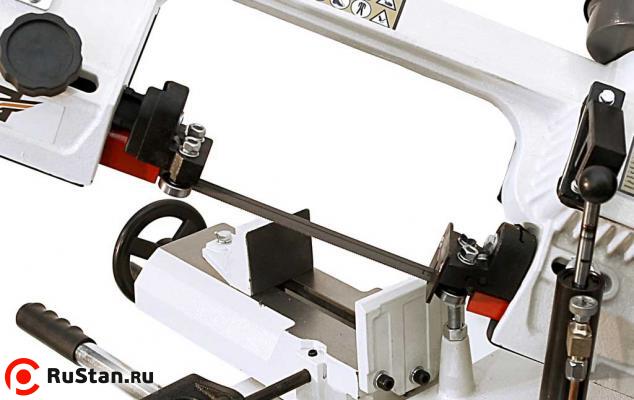 Перпендикулярность полотна обеспечивается за счет направляющих. Вылет можно изменять под размеры заготовки. фото №5 METAL MASTER BSM-128HDR фото №5