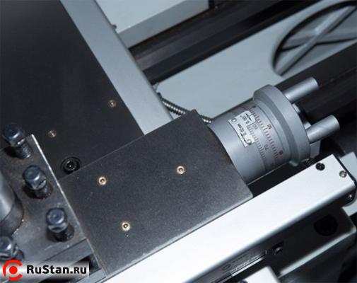 Все подвижные части станка оснащены тавотницами. фото №12 METAL MASTER X32100 фото №12