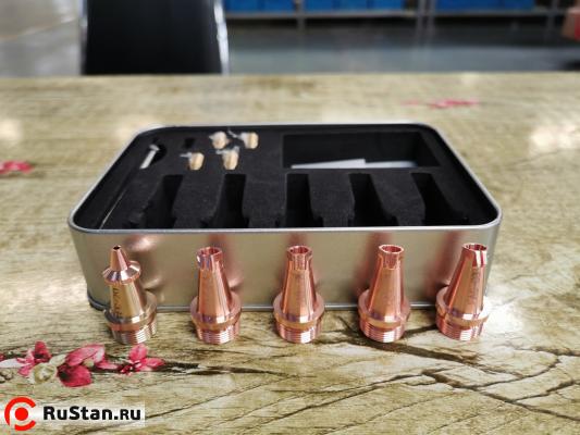 Лазерный сварочный аппарат 3в1 Raptor WCC-2000W (сварка, резка, чистка) фото №12 Raptor WCC-2000W фото №12