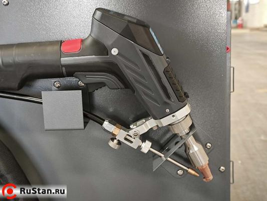 Пистолет Qilin Ручная лазерная сварка для дома Raptor SFW-1200 Air на кронштейне фото №9 Пистолет Qilin Ручная лазерная сварка для дома Raptor SFW-1200 Air на кронштейне фото №9