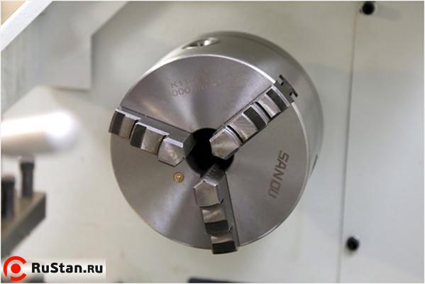 В стандартной комплектации поставляется быстрозажимной трехкулачковый патрон диаметром 125мм фото №12 METAL MASTER MML 2870MV фото №12