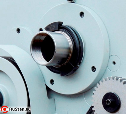 Внутренний диаметр шпинделя составляет 52 мм. фото №5 METAL MASTER ZX41150 фото №5