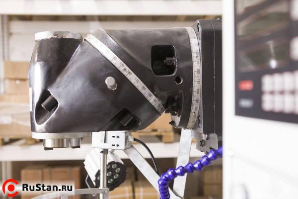 Широкоуниверсальный фрезерный станок STALEX MUF150 Servo фото №18 MUF150 Servo фото №18